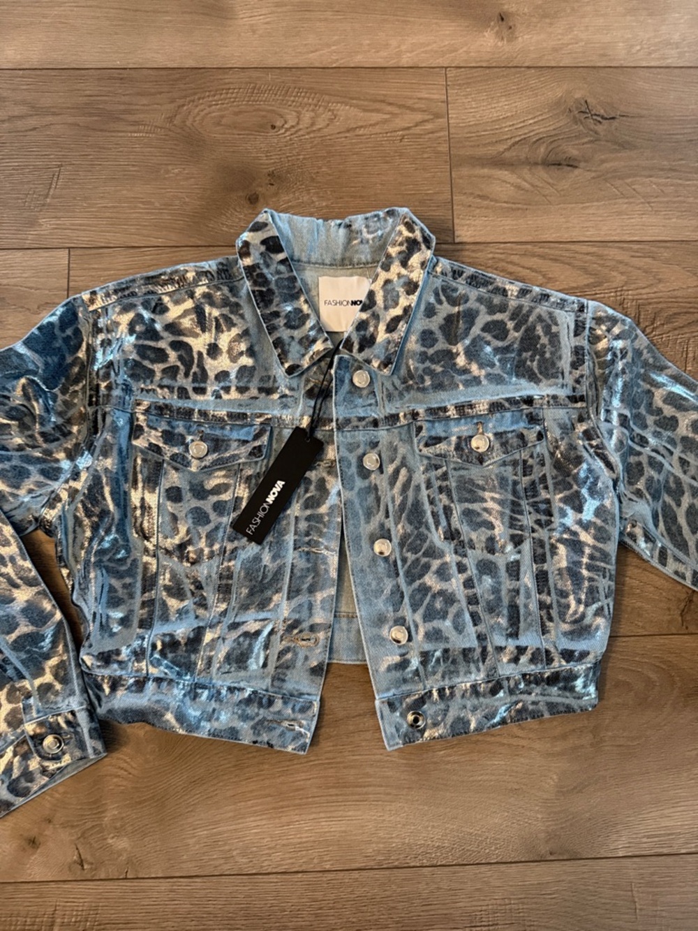 Fashion Nova Blue Leopard Print Cropped Denim Jacket